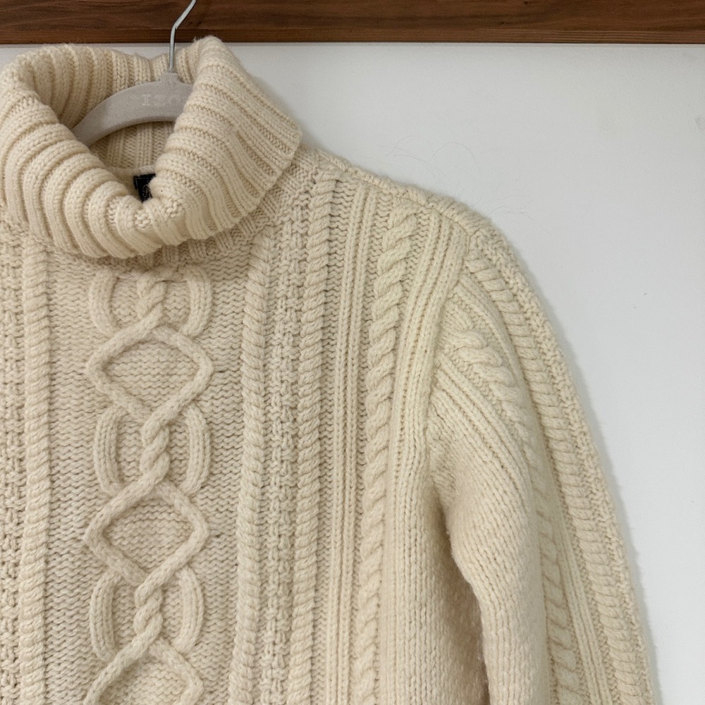 Paul James 100% Wool Cable Knit Turtleneck Sweater Womens M Cream England Made